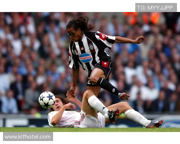 足球明星斯图的传奇故事与辉煌成就揭秘